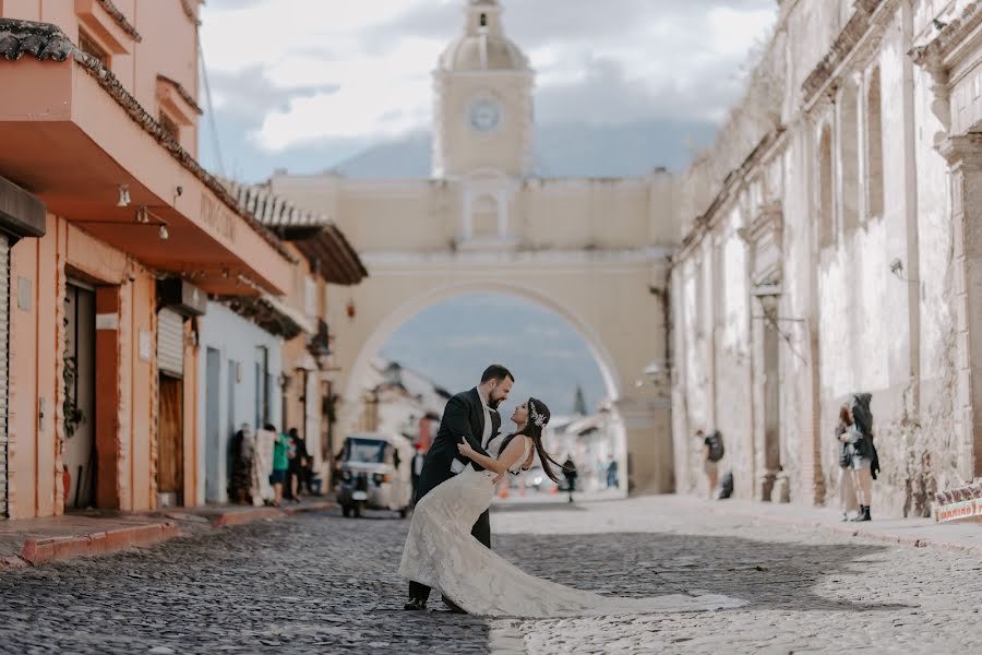 Svatební fotograf Sammy Cifuentes (sammycifuentes). Fotografie z 18.března 2023