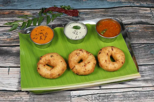 Medu Vada Sambhar [3 Pcs]