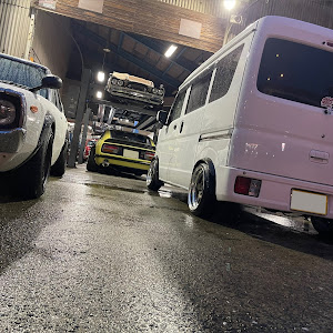 エブリイバン DA17V