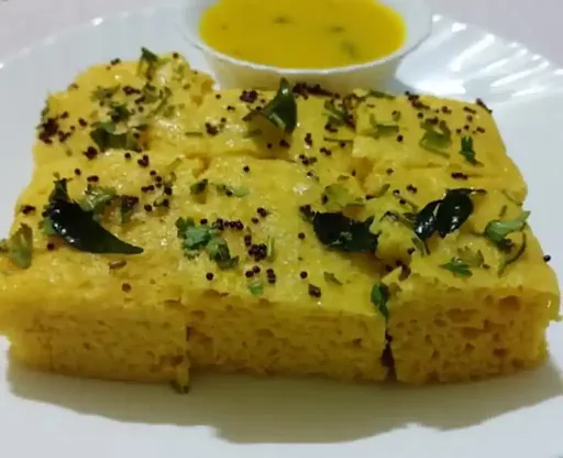 Dhokla [6 Pieces]