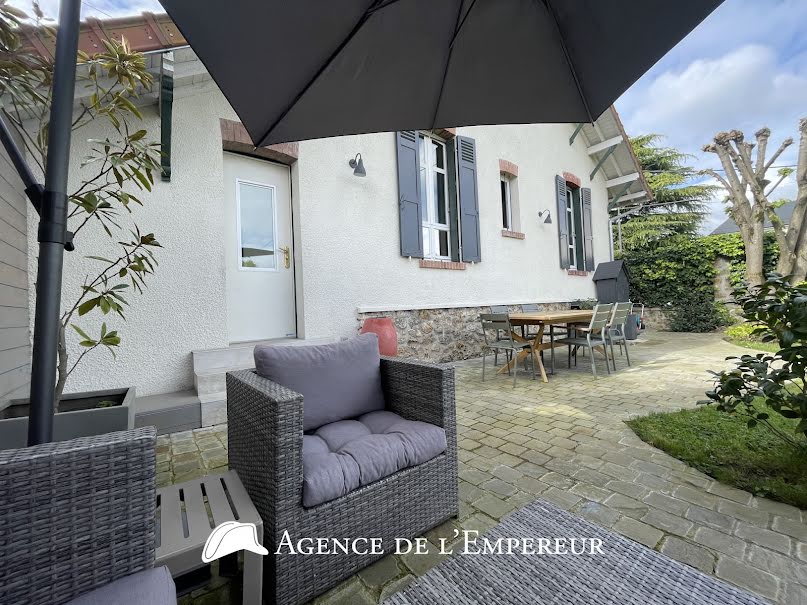 Vente maison 6 pièces 141 m² à Rueil-Malmaison (92500), 880 000 €