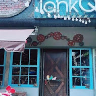 TankQ Cafe & Bar