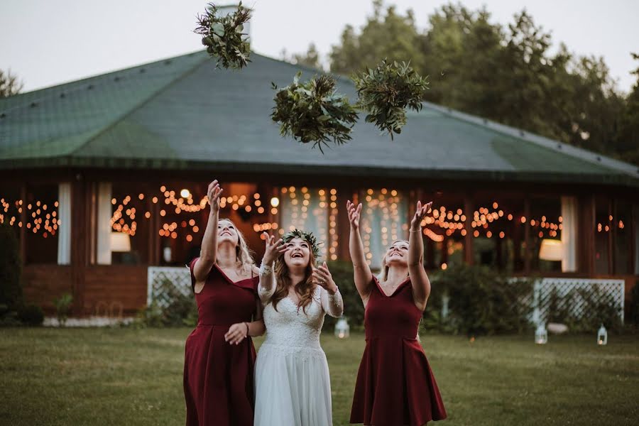 Wedding photographer Filip Michałowicz (slubografpl). Photo of 25 February 2020