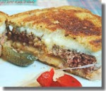 Patty Melt: A Lunch Counter&nbsp;Favorite was pinched from <a href="http://cookingfortwo.about.com/od/sandwichesburgers/r/patty-melt.htm" target="_blank">cookingfortwo.about.com.</a>