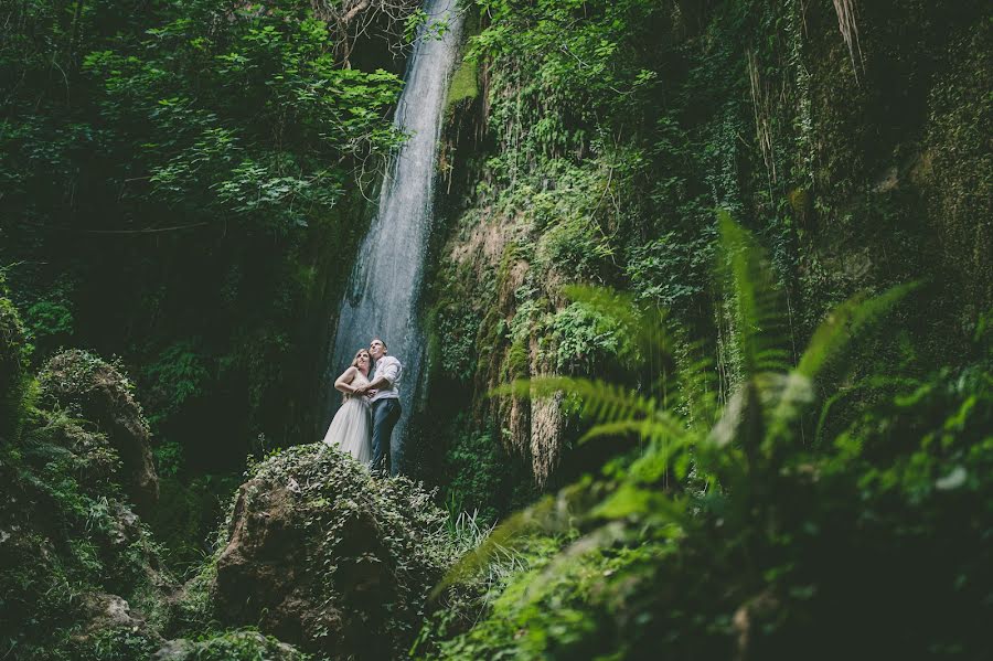 Wedding photographer Thanasis Nikolakopoulos (vintagememories). Photo of 10 September 2021