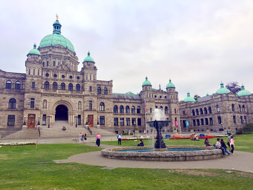 victoria-capitol-building-1.jpg - The Capitol Building in Victoria, British Columbia. 