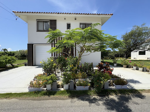 Maison en bord de mer avec jardin 1