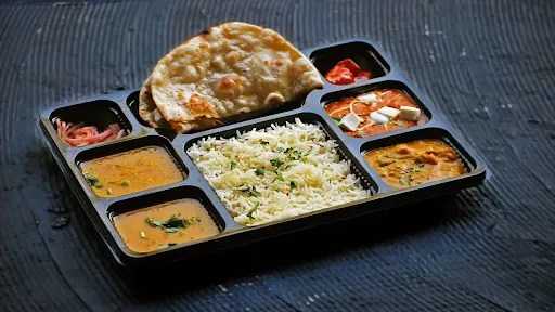 Butter Naan Thali