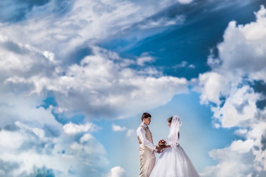 Fotógrafo de bodas Elena Metelica (elenandroma). Foto del 5 de septiembre 2014