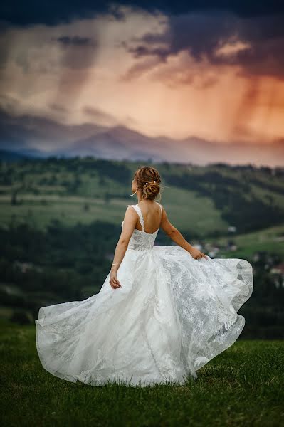 婚禮攝影師Mateusz Marzec（wiosennydesign）。2021 7月3日的照片