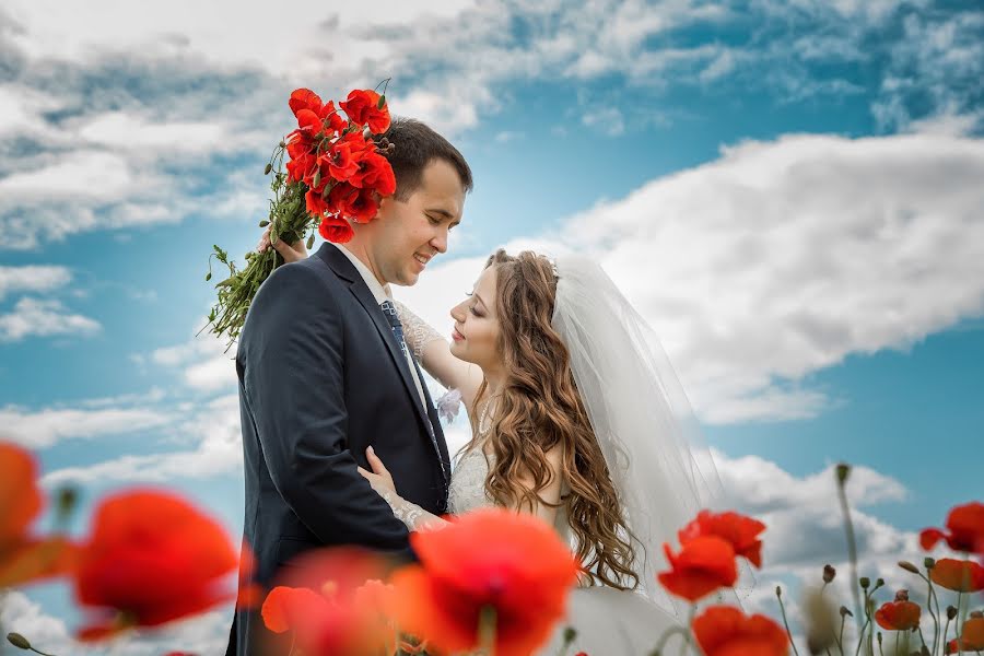 Fotógrafo de casamento Irina Kurova (rina14). Foto de 22 de julho 2016