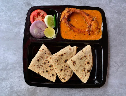 Rohu Fish In Mustard Gravy Bread Combos