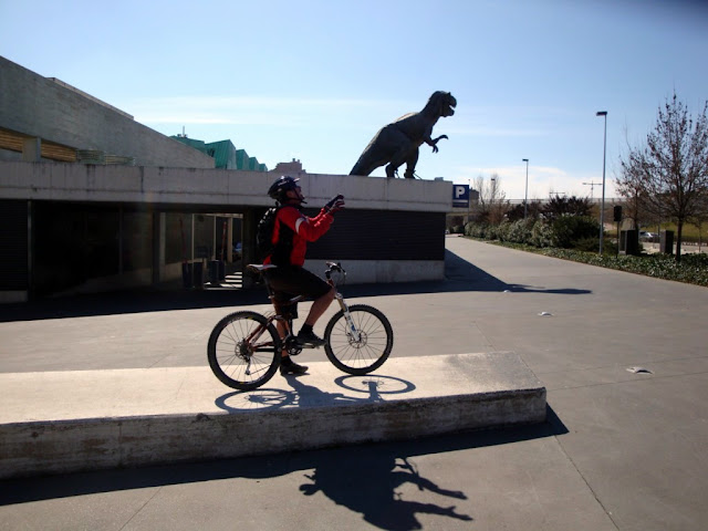 Sergio y el dinosaurio