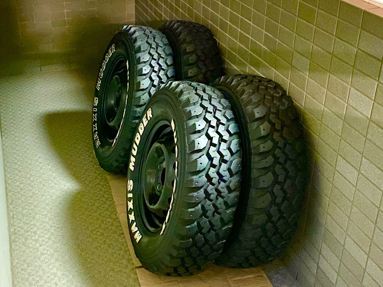 エブリイワゴンの顔面整形・リフトアップ・エブリイ・DIY・ワンオフに関するカスタム事例の投稿画像4枚目