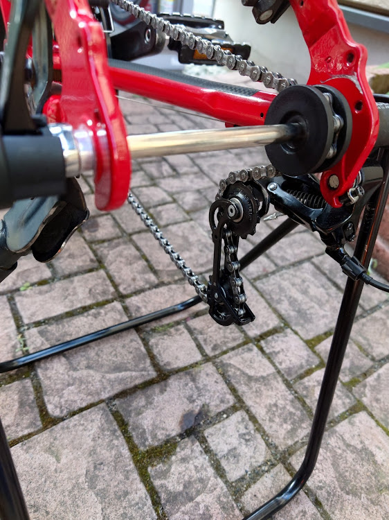 自転車の駆動系オーバーホール・水分補給ヨシ(๑•̀ㅂ•́)و✧・まるで新車な甦りに関するカスタム事例の投稿画像48枚目