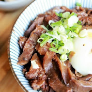 滿燒肉丼食堂(永和中正店)