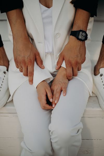 Fotógrafo de casamento Irina Melnik (irinamelnnikk). Foto de 11 de setembro 2020