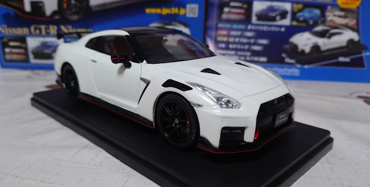 群馬ちゃんねるZさんが投稿した1/24ミニカー・ミニカーコレクション・GT-R NISMO・GT-Rに関するカスタム事例の投稿画像2枚目