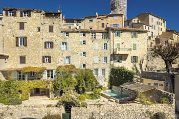 villa à Châteauneuf-Grasse (06)