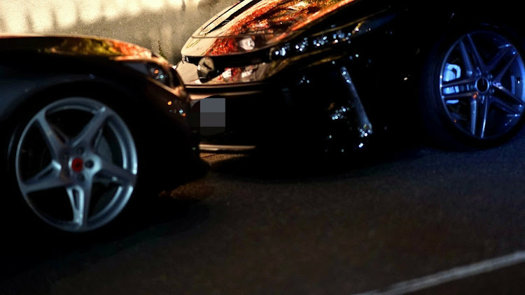 スカイラインのV37スカイライン・門司港レトロ・#撮影会・フェラーリホイール・プロカメラマンさんありがとうに関するカスタム事例の投稿画像3枚目