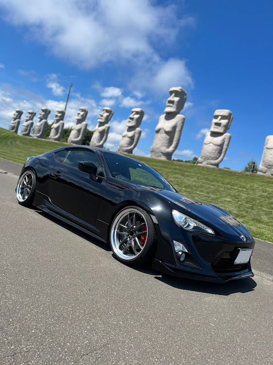 86のBRZ・zc6・北海道・モアイ像に関するカスタム事例の投稿画像2枚目