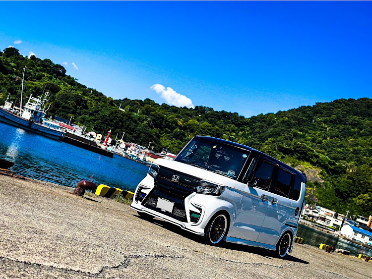 Nボックスカスタムのピックアップに選ばれたい・車好きな人と繋がりたい・JF3・運営さんに感謝・10月も宜しくお願いしますに関するカスタム事例の投稿画像4枚目