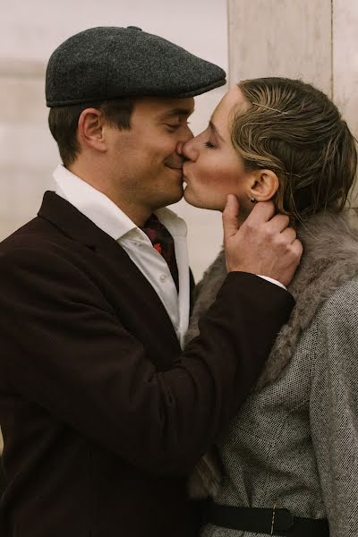 Wedding photographer Dasha Kapitanova (kapitanovafoto). Photo of 1 November 2021