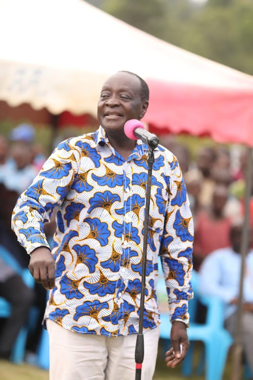 Governor Wilber Ottichilo while addressing his supporters in Vihiga county Emuhaya Subcounty