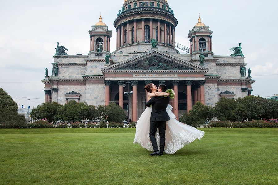 Wedding photographer Yuliya Borisova (juliasweetkadr). Photo of 2 November 2018