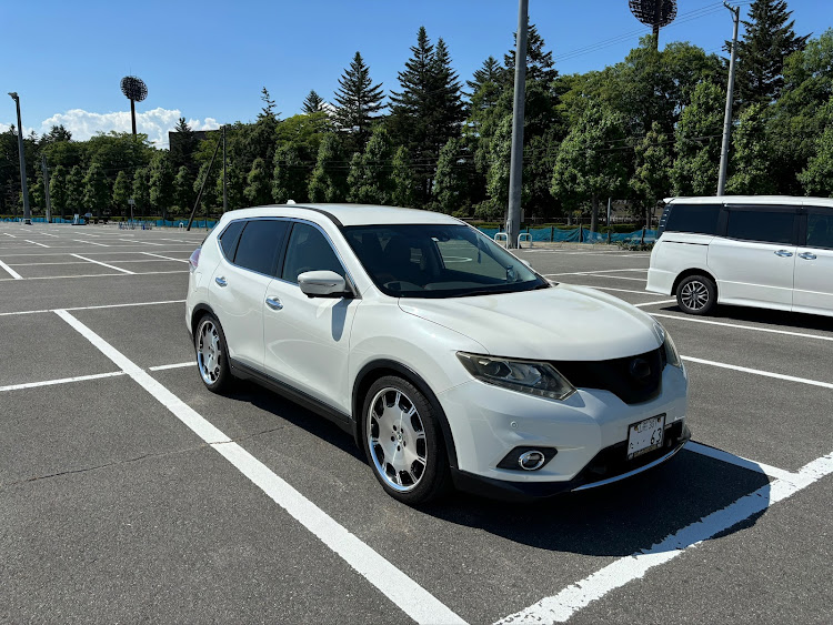 エクストレイルの７月もよろしくお願いいたします・ドライブ・納車から一年に関するカスタム事例の投稿画像1枚目