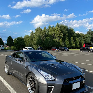 NISSAN GT-R R35