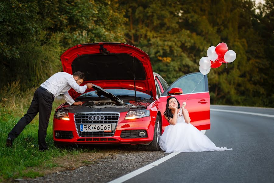 Fotografo di matrimoni Michał Wiśniewski (michalwisniewski). Foto del 8 febbraio 2018