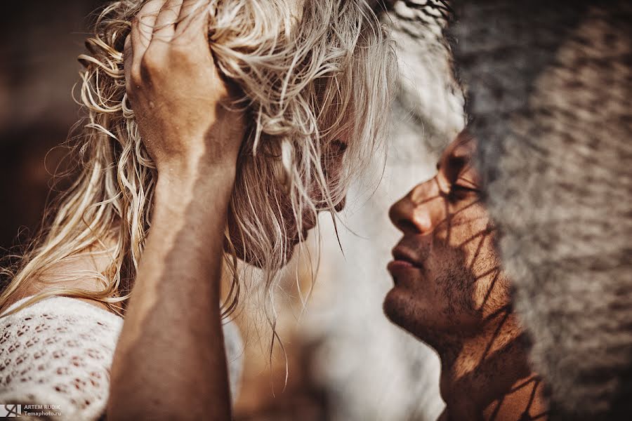 Fotógrafo de casamento Artem Rudik (temaphoto). Foto de 27 de agosto 2019