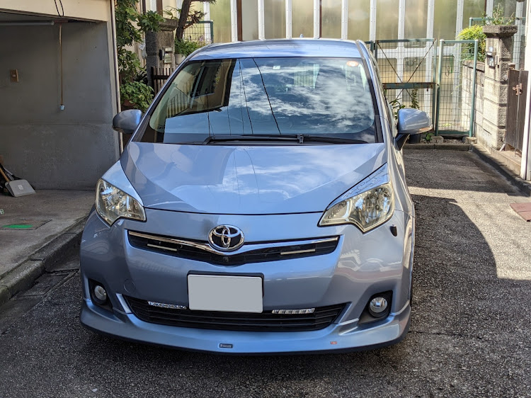 ラクティスの洗車・秋の気配・同じ趣味で歳は関係無いに関するカスタム事例の投稿画像3枚目