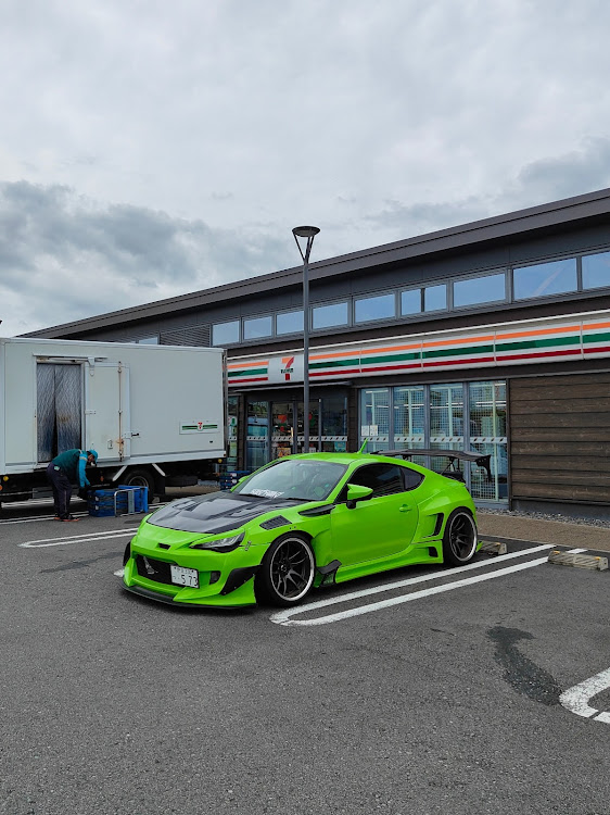 86の86・DIY・フォロー大歓迎に関するカスタム事例の投稿画像1枚目