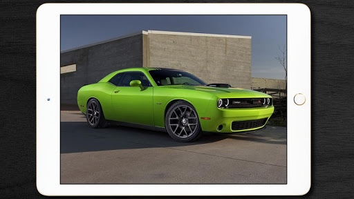 Stunning DODGE Challenger Car Wallpaper
