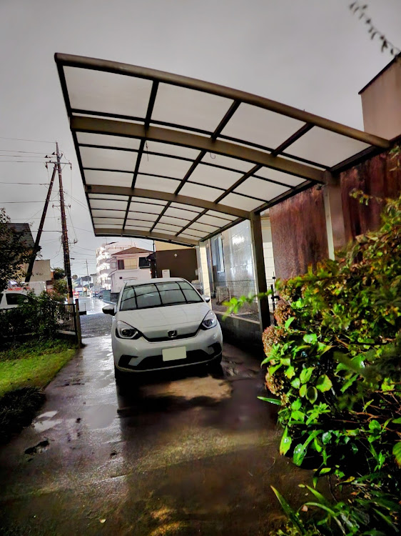 フィットの武蔵野フーズ所沢工場・自宅の駐車場に関するカスタム事例の投稿画像12枚目