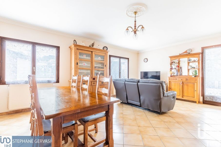 Vente maison 7 pièces 150 m² à Savigny-sur-Orge (91600), 375 000 €