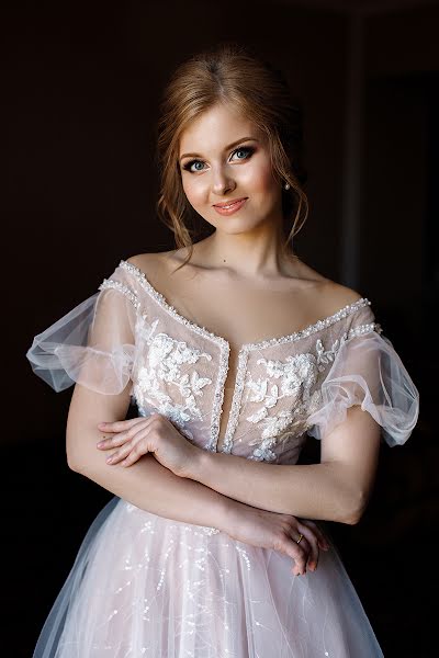 Kāzu fotogrāfs Mariya Kharlamova (maryharlamova). Fotogrāfija: 6. jūnijs 2019