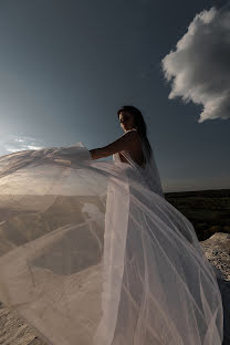 Fotógrafo de casamento Anton Budanov (budanov). Foto de 16 de fevereiro 2023