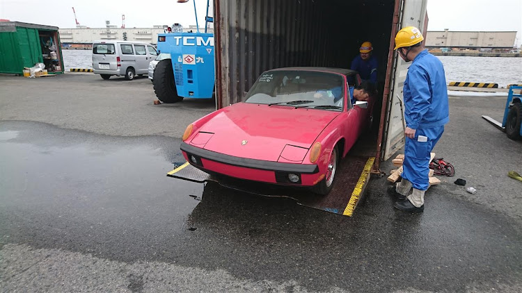 914の並行輸入・カリフォルニア・73年に関するカスタム事例の投稿画像3枚目