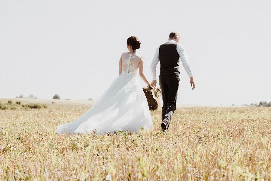 Fotógrafo de casamento Katerina Bogdanova (katerinabog). Foto de 5 de outubro 2018