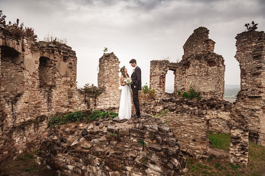 Fotografer pernikahan Michal Malinský (michalmalinsky). Foto tanggal 15 April