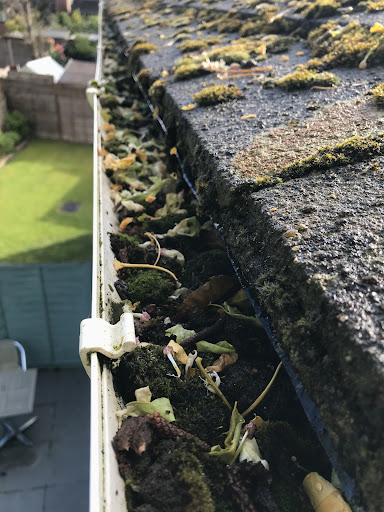 Gutter clearance 