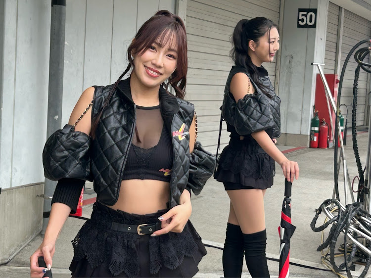 スープラのスープラ全国ミーティング2024・富士スピードウェイ・鈴鹿サーキット・スーパーフォーミュラー鈴鹿観戦・11月もよろしくお願いしますに関するカスタム事例の投稿画像11枚目