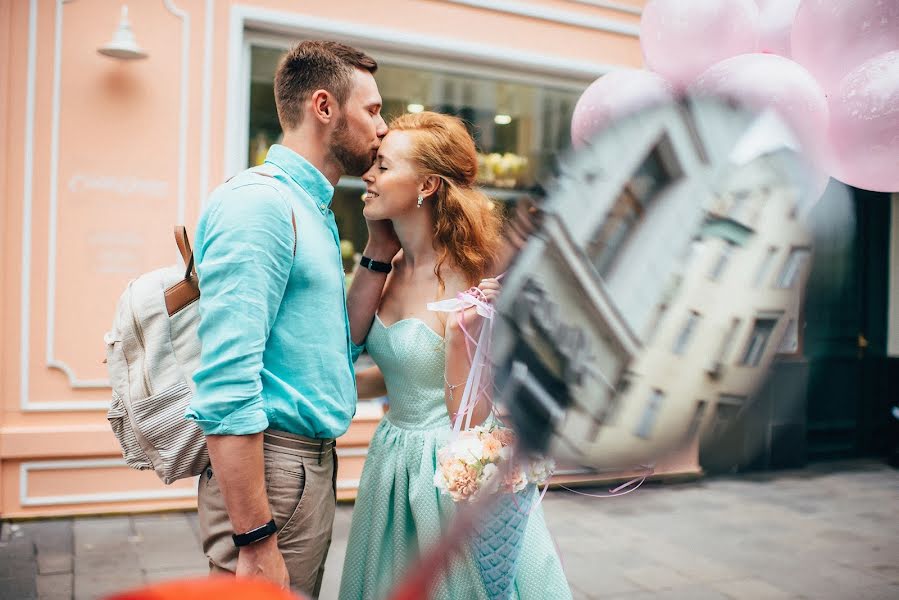 Fotógrafo de bodas Valeriya Guseva (valeryguseva). Foto del 10 de octubre 2016