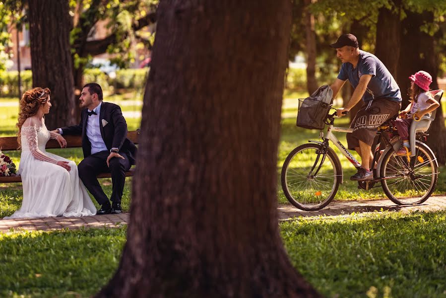 Fotógrafo de bodas Silviu-Florin Salomia (silviuflorin). Foto del 25 de mayo 2017