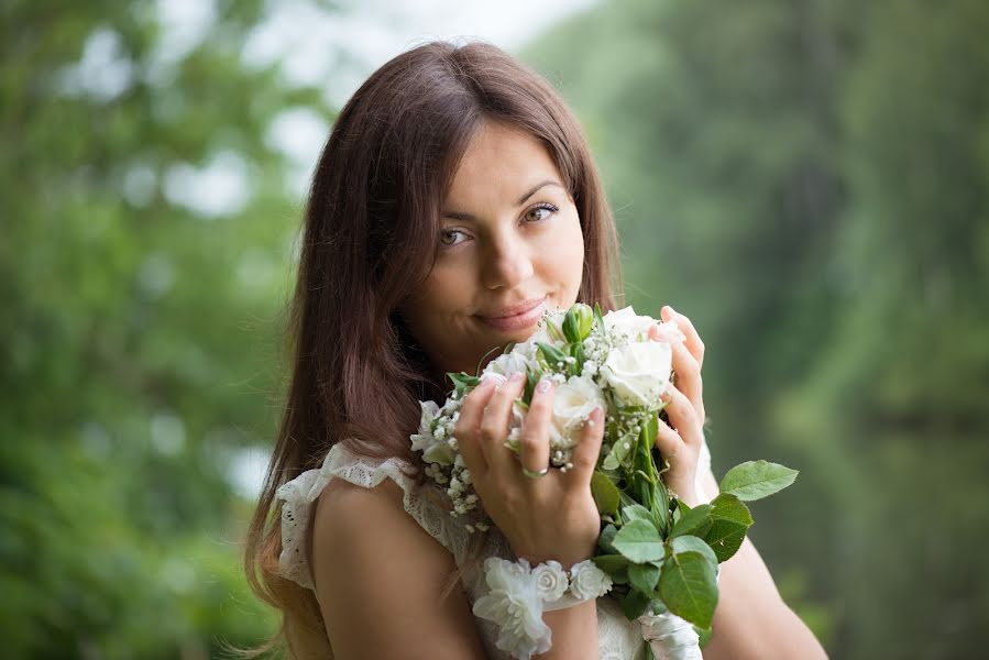 Fotografo di matrimoni Svetlana Vdovichenko (svetavd). Foto del 16 luglio 2014