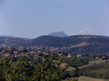 terrain à Veyre-Monton (63)