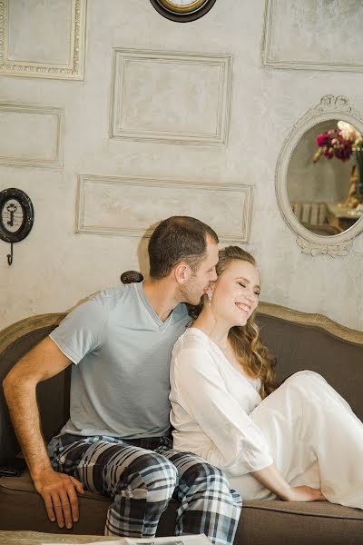 Fotógrafo de casamento Olga Kilina (isabelleeugeneee). Foto de 8 de janeiro 2019